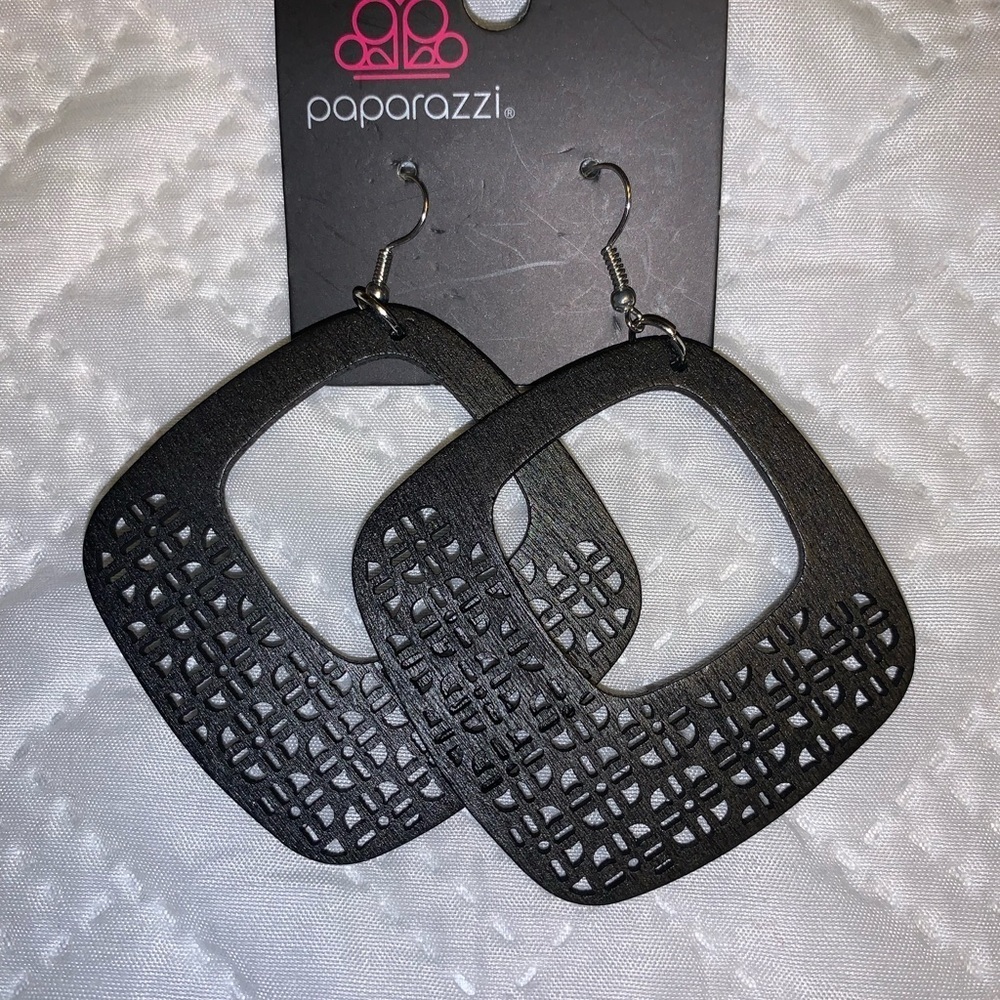 Gorgeous! Black Wood Afrocentric Large Hip Hop Rock Pierced Earrings